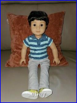 AMERICAN GIRL BOY DOLL Truly Me #75 Brown Hair and Eyes Adorable Outfit book box
