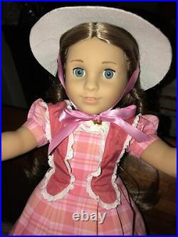 AMERICAN GIRL DOLL Historical Girl 18 MARIE GRACE with Meet OUTFIT NEW