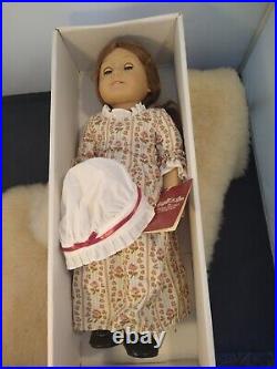 AMERICAN GIRL FELICITY DOLL PLEASANT COMPANY ORGINAL OUTFIT With BONNET & PAPERS