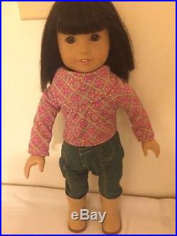 AMERICAN GIRL-IVY LING Doll, Original Outfit, RETIRED with Pierced Ears EUC