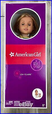 AMERICAN GIRL Lea Clark DOLL + RAINFOREST HIKE OUTFIT GOTY 2016 EARRINGS