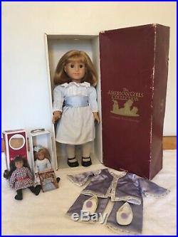American Girl 18 Nellie OMalley Doll & Box w Outfit and PJ set w 2 Mini Dolls