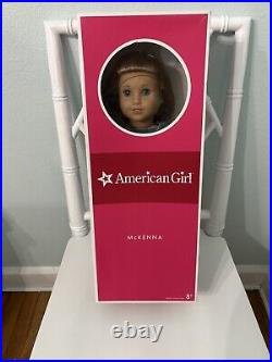 American Girl 2012 Doll Of The Year McKenna And Book