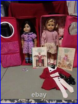 American Girl Best Friends Kit And Ruthie In Meet Outfits, Books, Plus Doll Cases