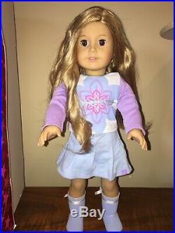 American Girl DollJust like meLong Blond Hair/ Brown Eyes/Freckles with outfit
