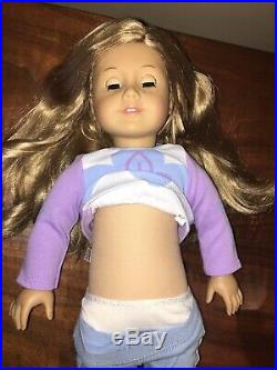 American Girl DollJust like meLong Blond Hair/ Brown Eyes/Freckles with outfit