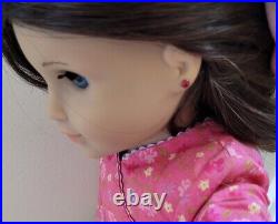 American Girl Doll Chrissa GOTY 2009 Meet Outfit Pierced Ears EX