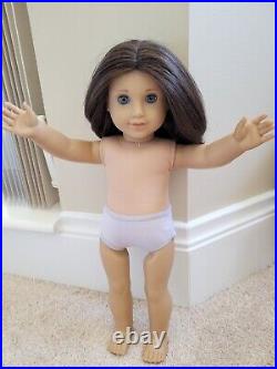 American Girl Doll Chrissa GOTY 2009 Meet Outfit Pierced Ears EX