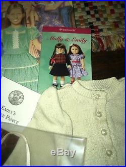 American Girl Doll Emily Bennett Retired New Outfit Book Mollys Friend NRFB