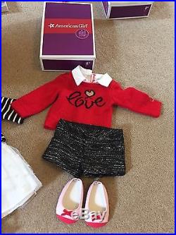 American Girl Doll Grace Thomas, City Outfit, Sightseeing, Bonbon Dog, Book