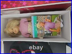 American Girl Doll KIT KITTREDGE WithRETIRED MEET OUTFIT BOOK & ORIGINAL BOX