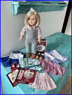 American Girl Doll Kit Kittridge / Pleasant Company/plus 4 Kit's Outfits