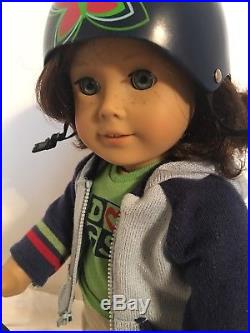 American Girl Doll Lindsey Bergman Scooter Helmet Original & Extra Outfit