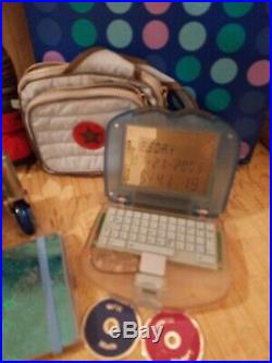 American Girl Doll Lindsey, Meet Outfit, Scooter, Laptop, Book, Box, GREAT COND