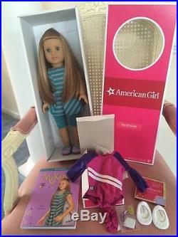 American Girl Doll McKenna 2012 Girl Of The Year with Book + Bonus Outfit