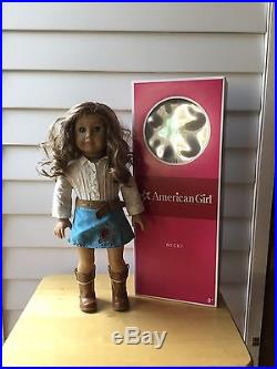 American Girl Doll Nicki WithMeet Outfit and Original Box