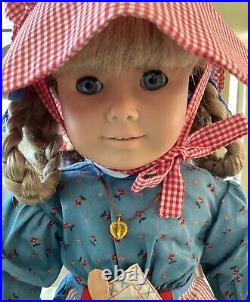 American Girl Doll Pleasant Company WHITE BODY KIRSTEN In Meet Outfit and Book