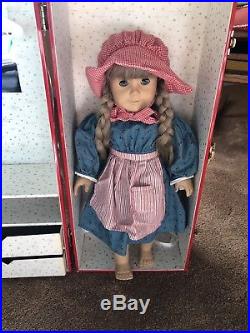 American Girl Dolls, Outfits, Accessories And Bed All Orginial