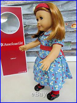 American Girl EMILY DOLL Molly Friend Red Hair Blue Eyes Meet Outfit Book AG Box