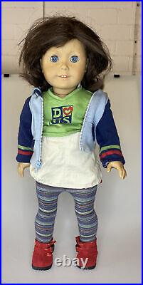 American Girl GOTY Lindsey Doll in Meet Outfit