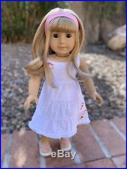 American Girl Gwen Thompson In Meet Outfit 2009 HTF Friend of Chrissa EUC