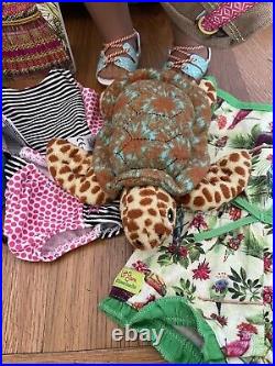 American Girl LEA Clark Doll, 3 Outfits, Turtle, Suitcase Accessories