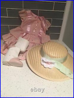 American Girl Marie Graces Summer Outfit