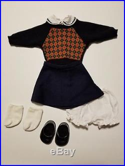 American Girl Molly Mcintire Doll Meet Outfit & Acessories Nib Retired Christmas