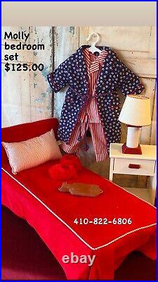 American Girl Molly bedroom set with pj's, Slippers, Lamp, Nightstand. Great Gift