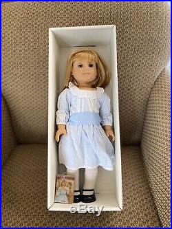 American Girl Nellie OMalley 18 DollComes with 2 OUTFITS and meet accessories