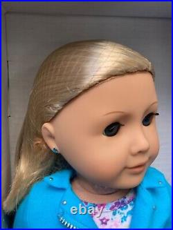 American Girl Truly Me Doll #22 Light Blond Hair Blue Eyes NIB Book Pierced Ears