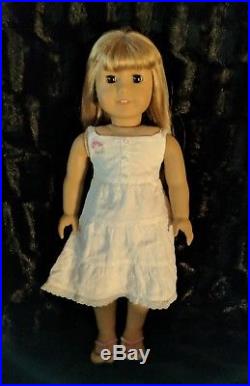 American Girl doll Gwen with meet outfit