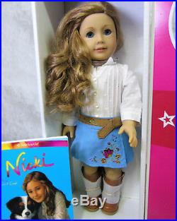 American Girl of Year DOLL NICKI Nikki In MEET OUTFIT Brown Hair Blue Eyes BOX