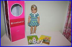 American Girl of the Year Lanie 2010 Doll Book Set GOTY Box Meet Outfit
