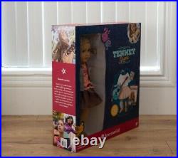 BRAND NEW AMERICAN GIRL TENNEY GRANT Doll Book Spotlight Outfit Guitar