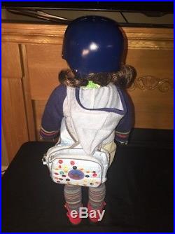 LINDSEY 1ST AMERICAN GIRL OF YEAR DOLL 2001 COMPLETE OUTFIT Helmet Scooter LOOK