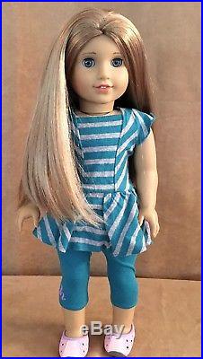 McKenna American Girl doll of the year 2012 meet outfit limited edition retired