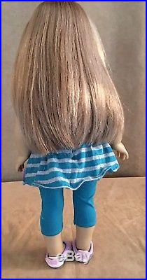 McKenna American Girl doll of the year 2012 meet outfit limited edition retired