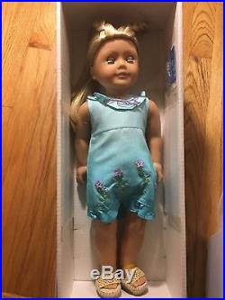 NEW- American Girl DOLL KAILEY, GOTY 2003 RETIRED, & 2 OUTFITS & SANDY the Dog