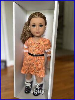 NIB American Girl 18 Doll Evette Medium Skin Curly Carmel Hair Gray Eyes WBU