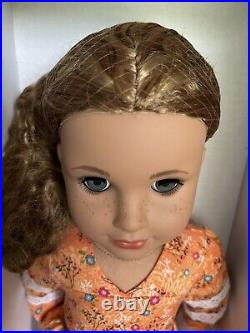 NIB American Girl 18 Doll Evette Medium Skin Curly Carmel Hair Gray Eyes WBU