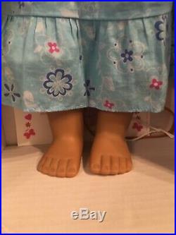 New Head American Girl Kanani Doll in Meet Outfit, Neclace flower Hospital Box