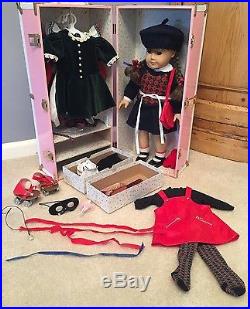 Original American Girl Doll Molly Includes all furniture, outfits & books