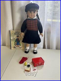 PLEASANT COMPANY American Girl Doll Molly Meet Outfit 2008 Retired