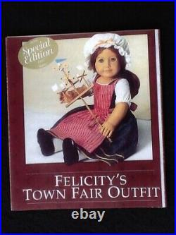 Pleasant Company American Girl Felicity's TOWN FAIR OUTFIT + WINDMILL LIMITED ED