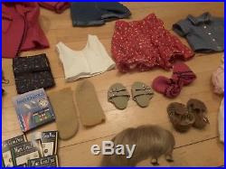 Pleasant Company Kirsten American Girl Lot Bed, Outfits, Accessories, Books et