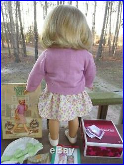 Pretty American Girl Kit Doll in Orig. Meet Outfit + Access. & Book Clean, EC