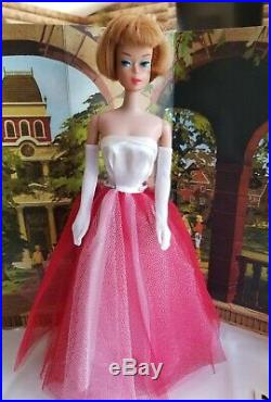 VINTAGE Barbie AMERICAN GIRL DOLL With original Campus Sweetheart Outfit